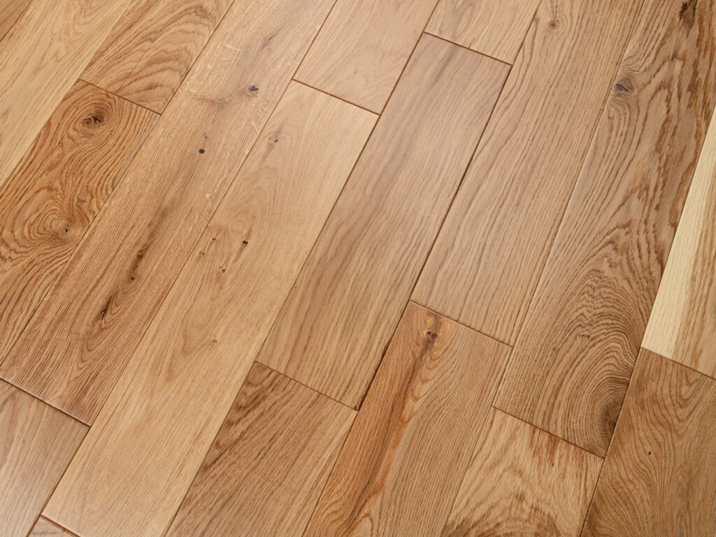 Timberlay Engineered Oak Wood Flooring, Lacquered, 125x5x18 Mm image