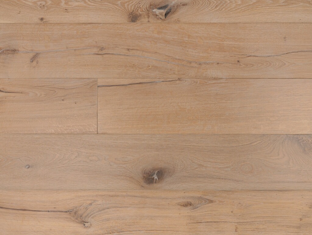 Timberlay Engineered Oak Flooring, Distressed & White Oiled, 220x4x15 Mm