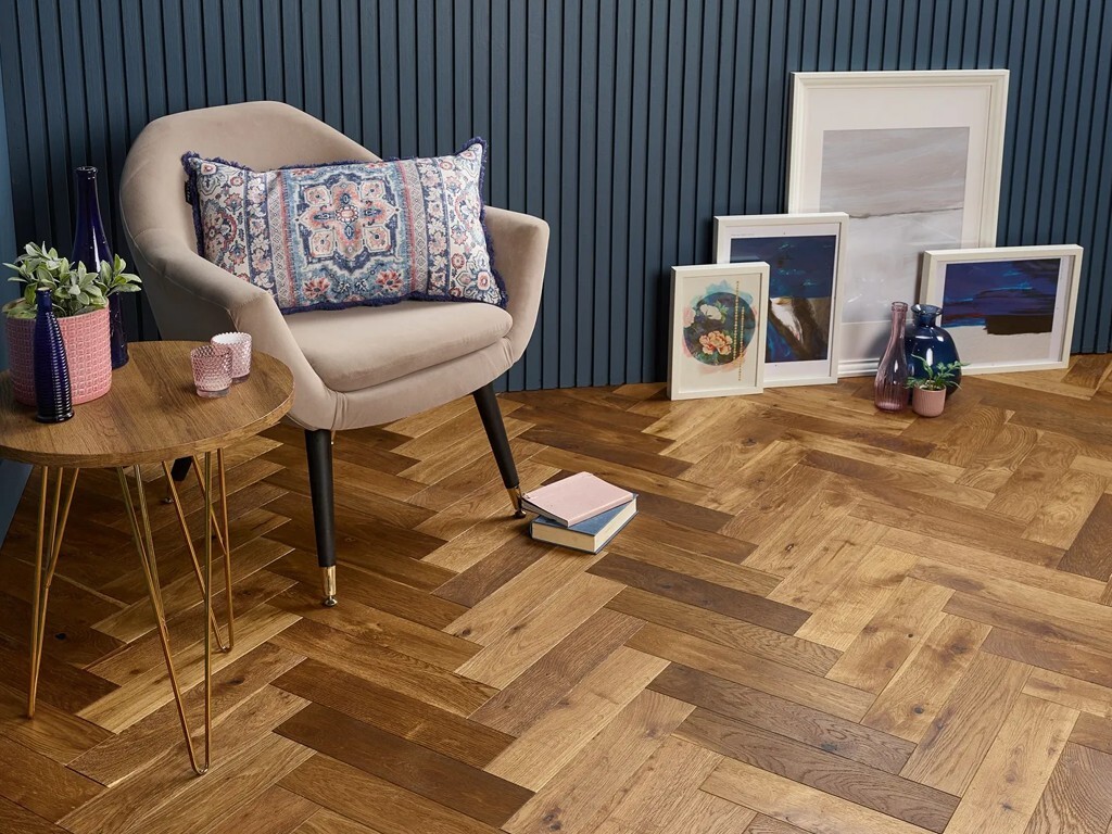 Evolve Herringbone Engineered Oak Parquet Flooring, Smoked, Brushed & Oiled, 90x4x400 mm