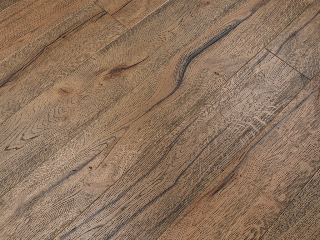 Timberlay Engineered Oak Flooring, Antique Dark Brown, Distressed & Oiled, 190x6x20 mm