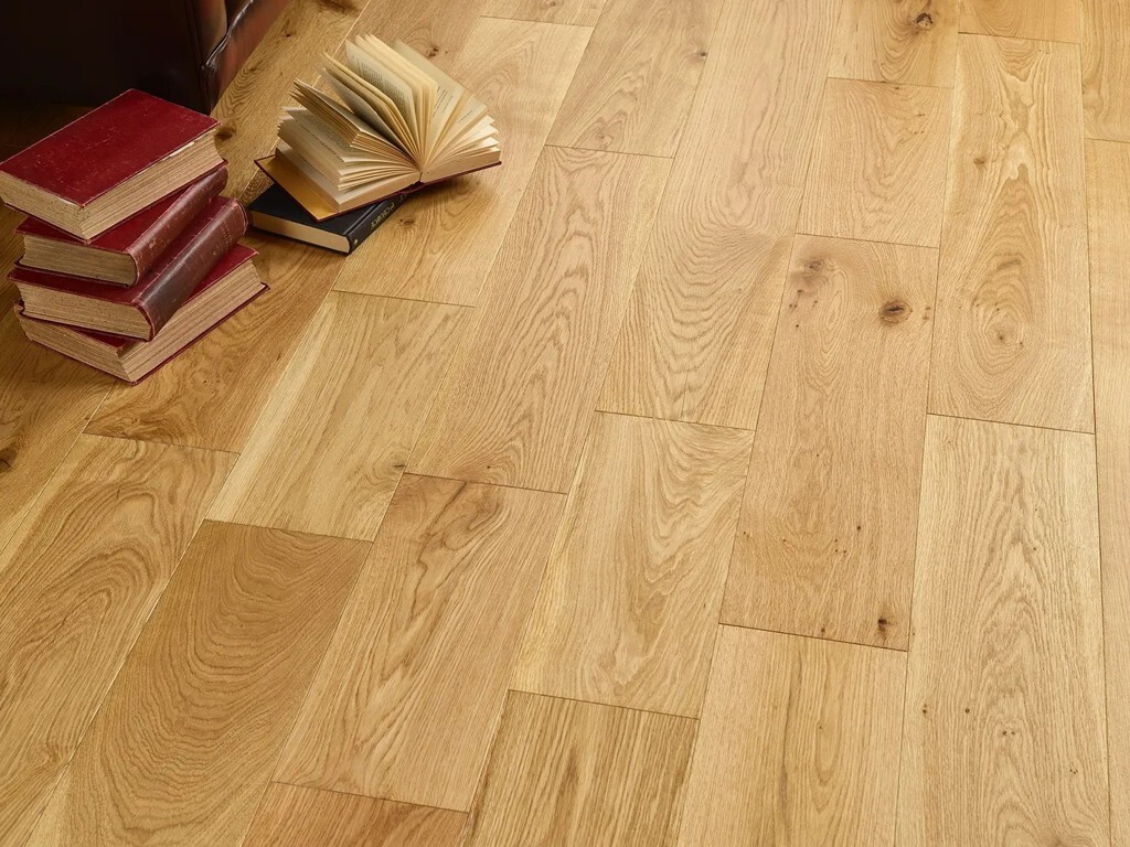 Evolve Engineered Oak Flooring, Brushed & Matt Lacquered, 190x3x14 mm