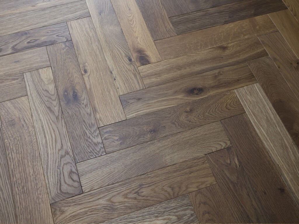 Timbercraft Herringbone Engineered Oak Parquet Flooring, Dark Smoked, Brushed & Oiled, 90x450x14 Mm